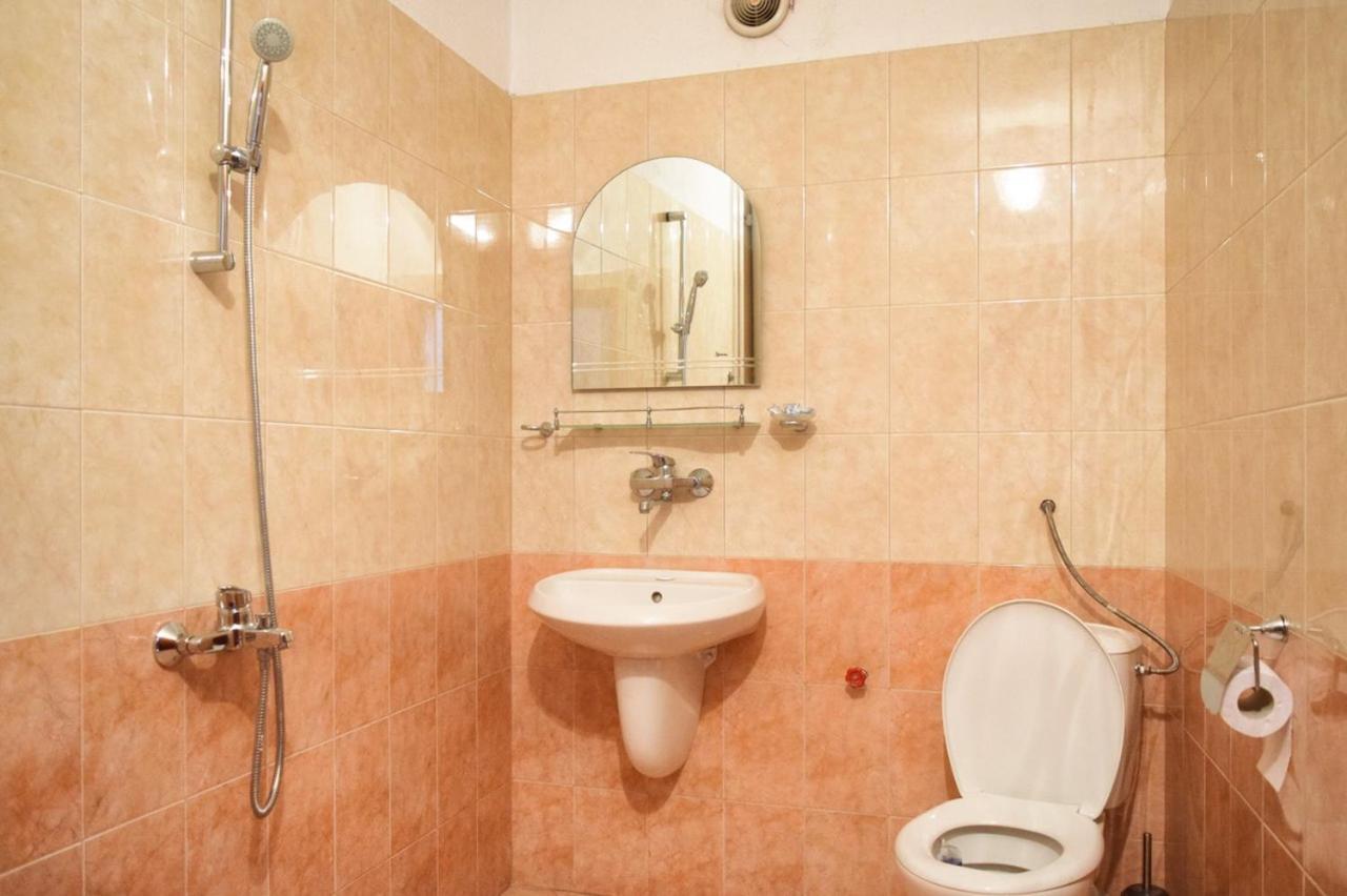 Стаи За Гости Мз-Девин Exterior photo